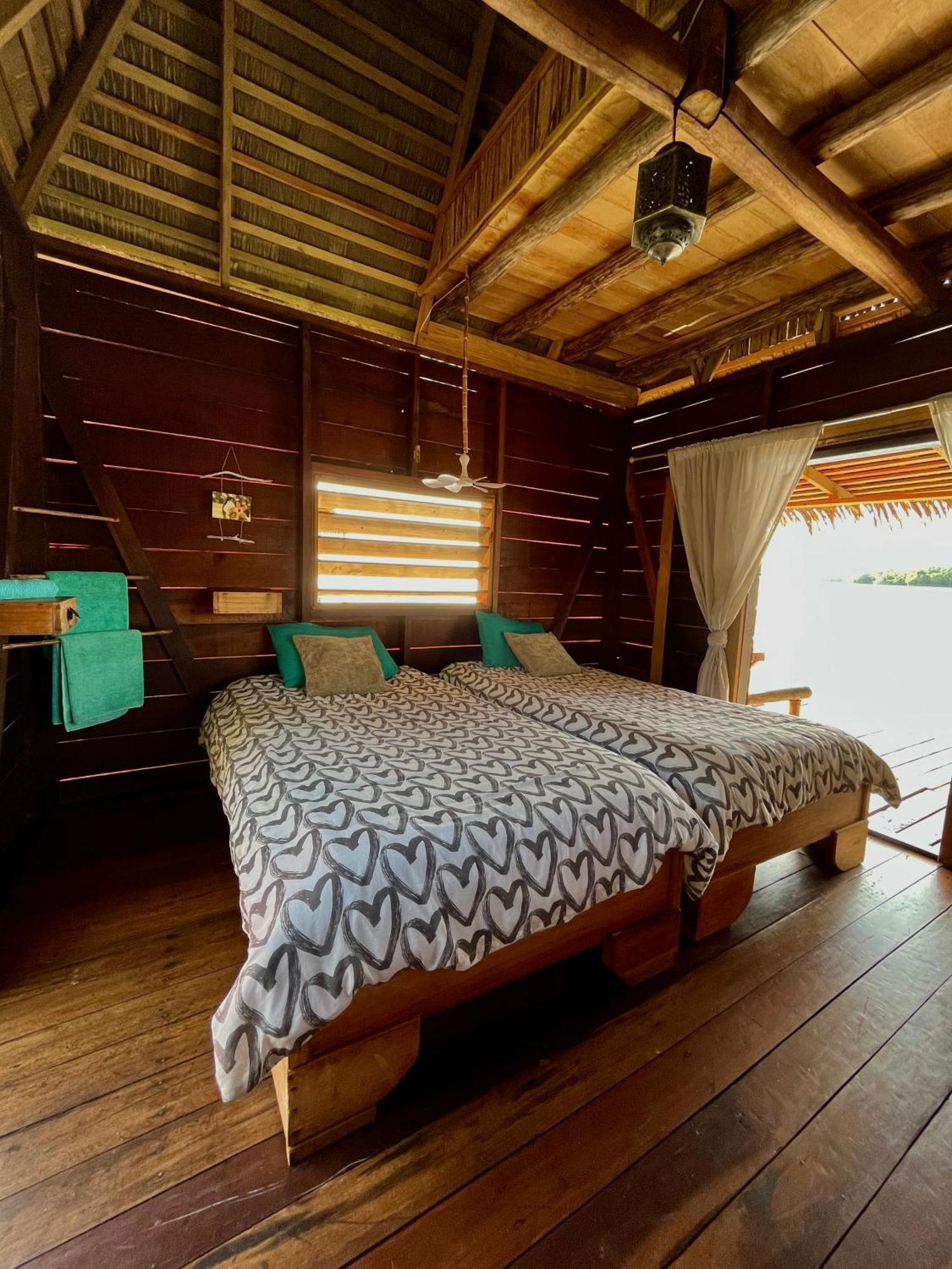 Urraca Monkey Island Eco Resort (Adults Only) Punta Laurel Eksteriør billede